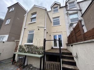 Photo 25- click for photo gallery